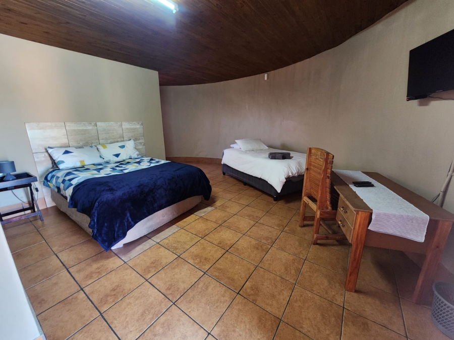 To Let 7 Bedroom Property for Rent in Kathu Northern Cape